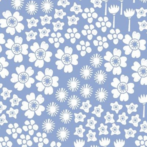 flowers // serenity blue pantone flower bed garden gardening spring florals sweet pastel blue flowers