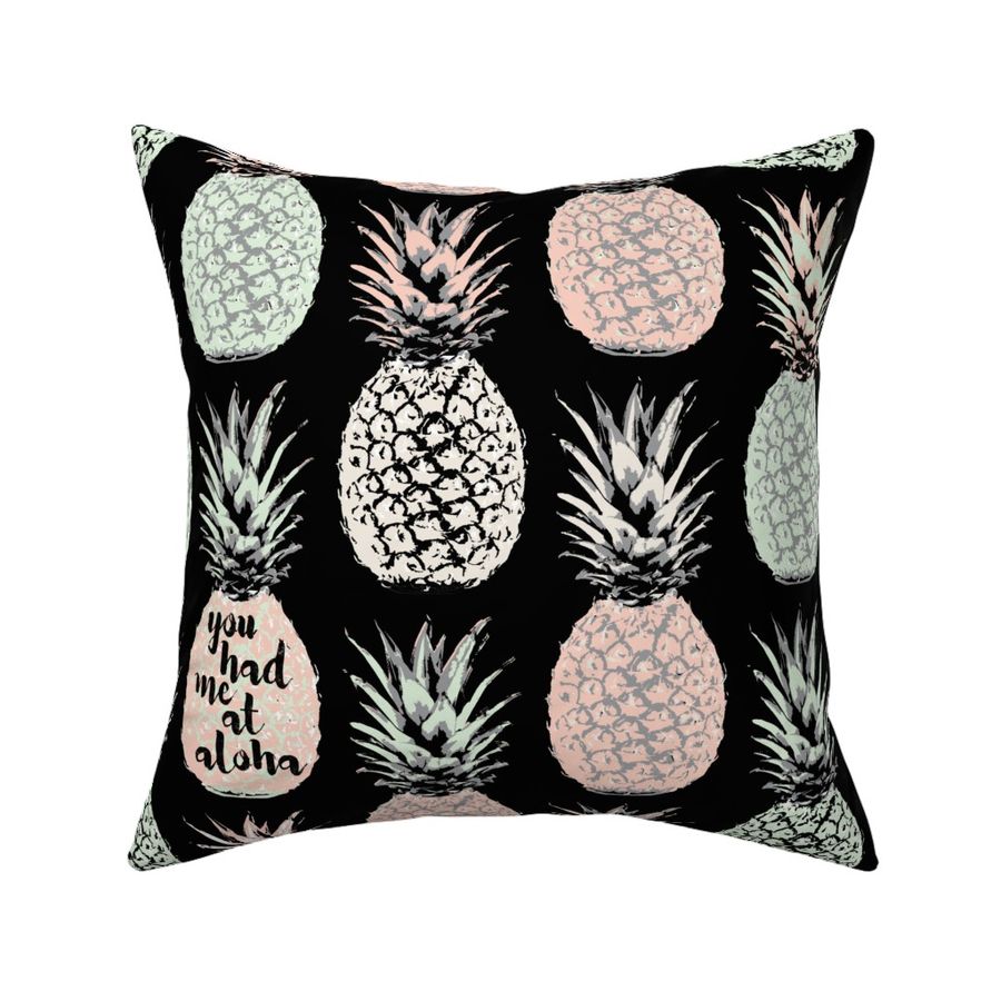 HOME_GOOD_SQUARE_THROW_PILLOW