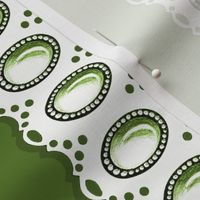 Gem Eyelet Green