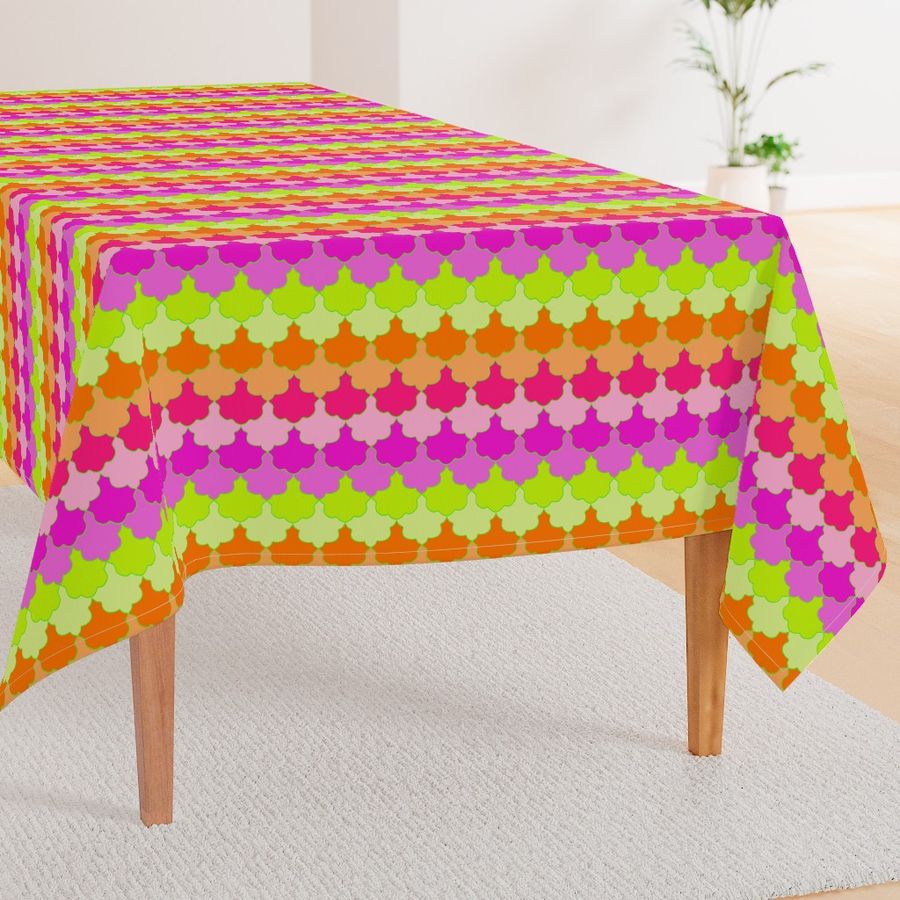 HOME_GOOD_RECTANGULAR_TABLE_CLOTH