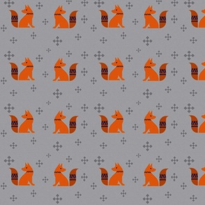 Foxes Facing