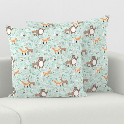 HOME_GOOD_SQUARE_THROW_PILLOW