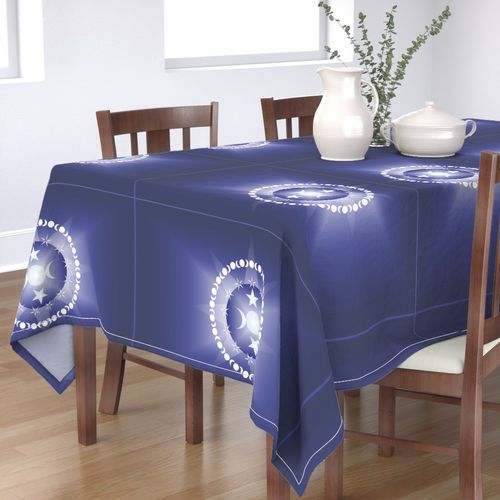 HOME_GOOD_RECTANGULAR_TABLE_CLOTH