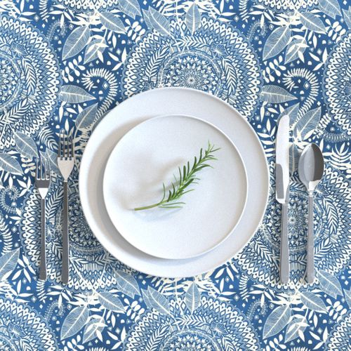 HOME_GOOD_RECTANGULAR_TABLE_CLOTH