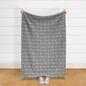 SIZE DOESN't MATTER ELEPHANT MICE FRIENDSHIP BOUQUET grey gray