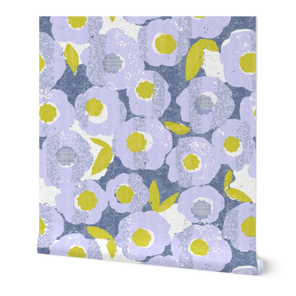 spring blooms in the rain-periwinkle-flowers