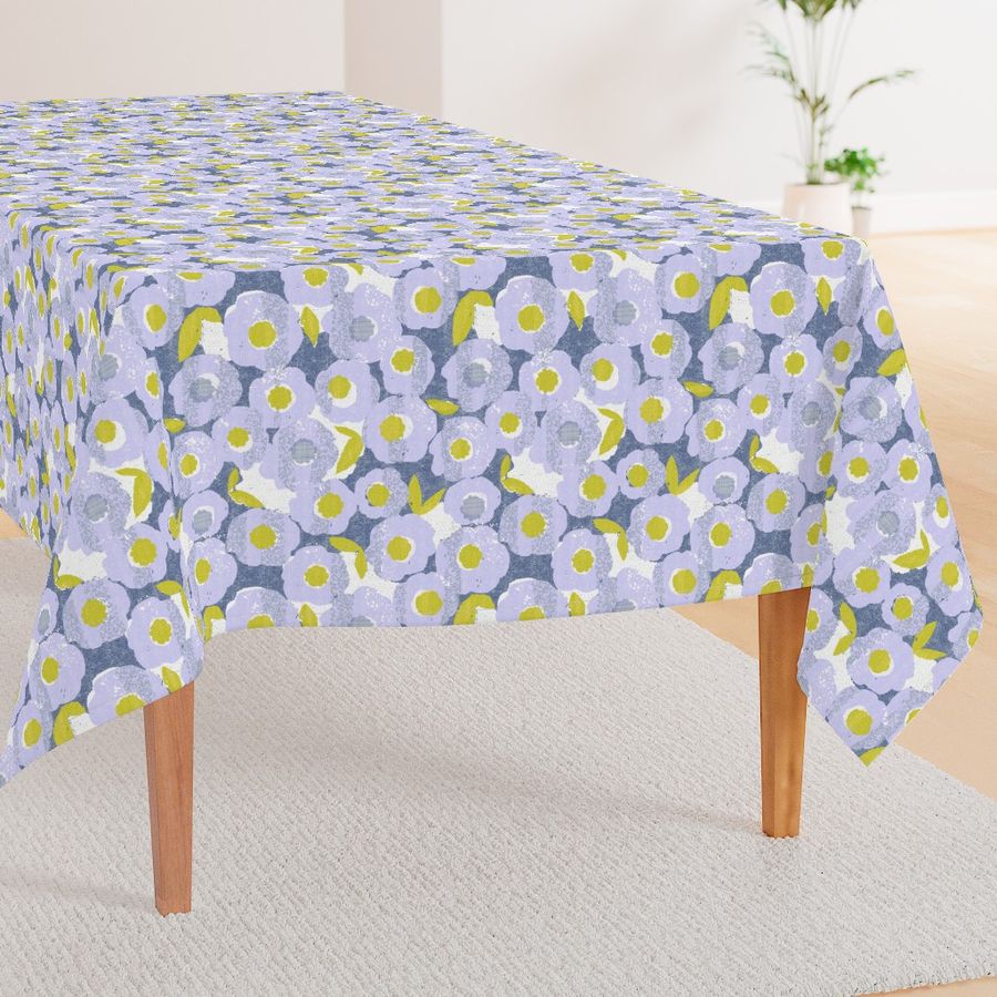 HOME_GOOD_RECTANGULAR_TABLE_CLOTH