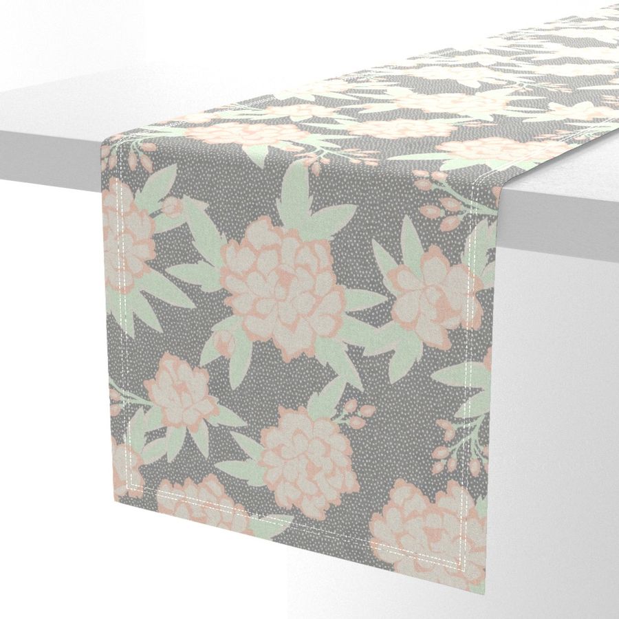 HOME_GOOD_TABLE_RUNNER