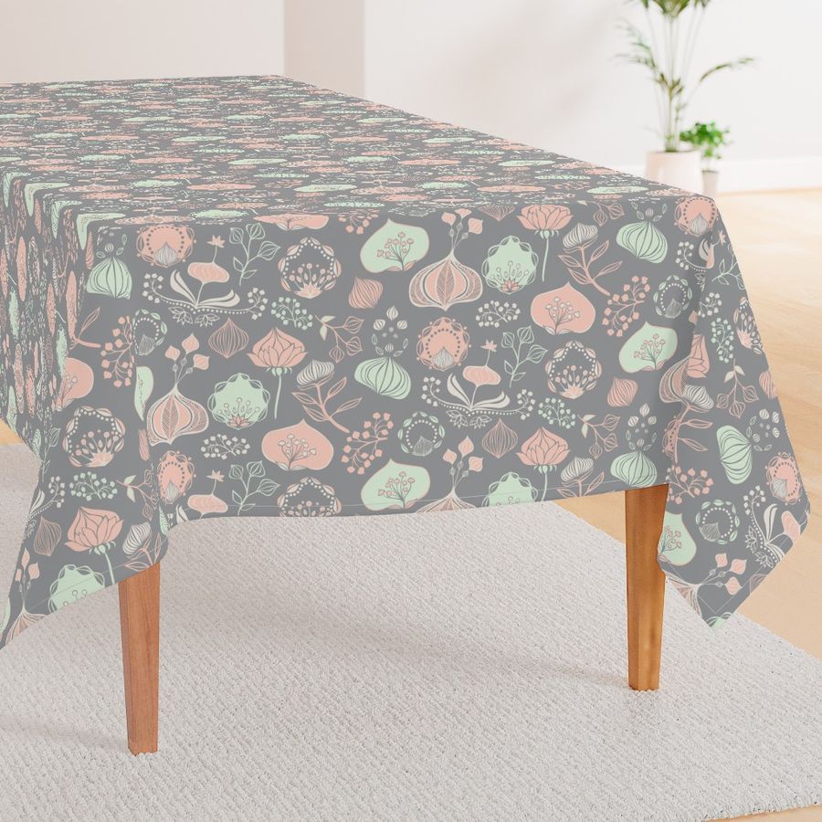 HOME_GOOD_RECTANGULAR_TABLE_CLOTH