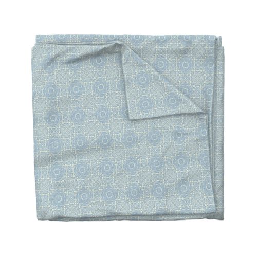 Upholster quilt-lt blue white