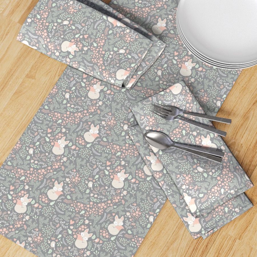 HOME_GOOD_TABLE_RUNNER