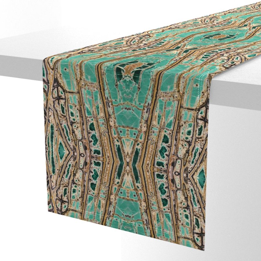 HOME_GOOD_TABLE_RUNNER