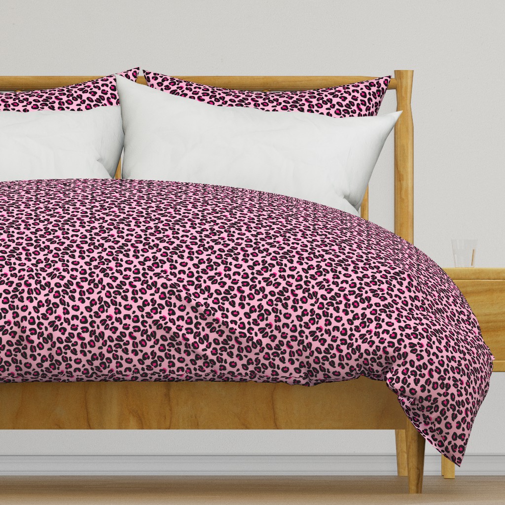 Leopard Spots Pink