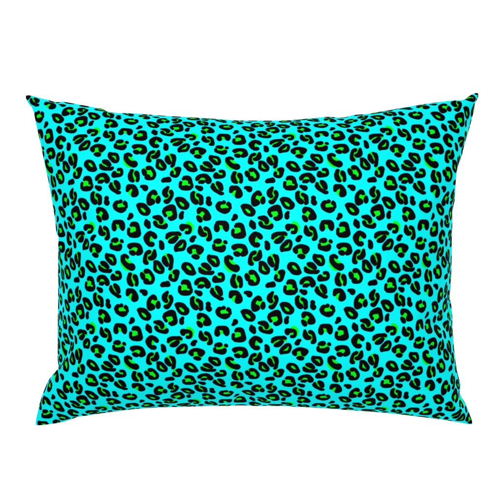 Leopard Spots Aqua