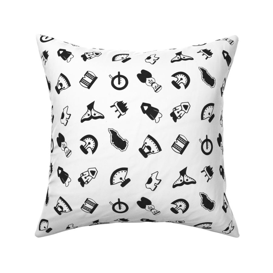 HOME_GOOD_SQUARE_THROW_PILLOW