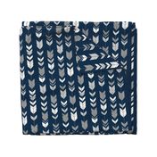 Arrow Feather-navy/greys