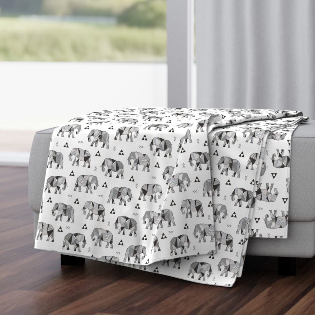 Elephants Geometric with Triangles Black&White Grey