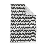 Chevron_concrete_black_whitewash_pinkywittingslow_2015-01