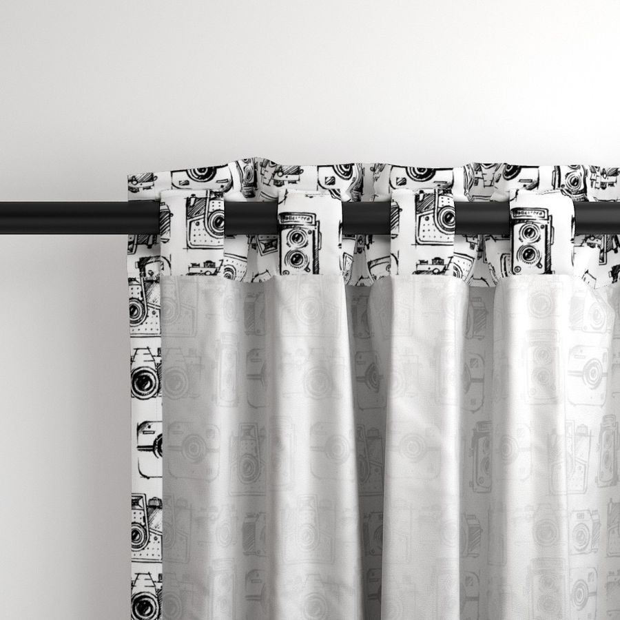 HOME_GOOD_CURTAIN_PANEL