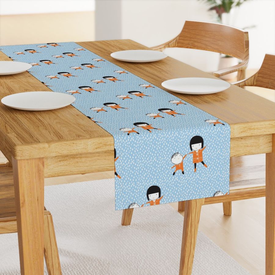 HOME_GOOD_TABLE_RUNNER