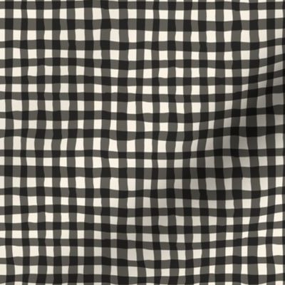 black and white gingham