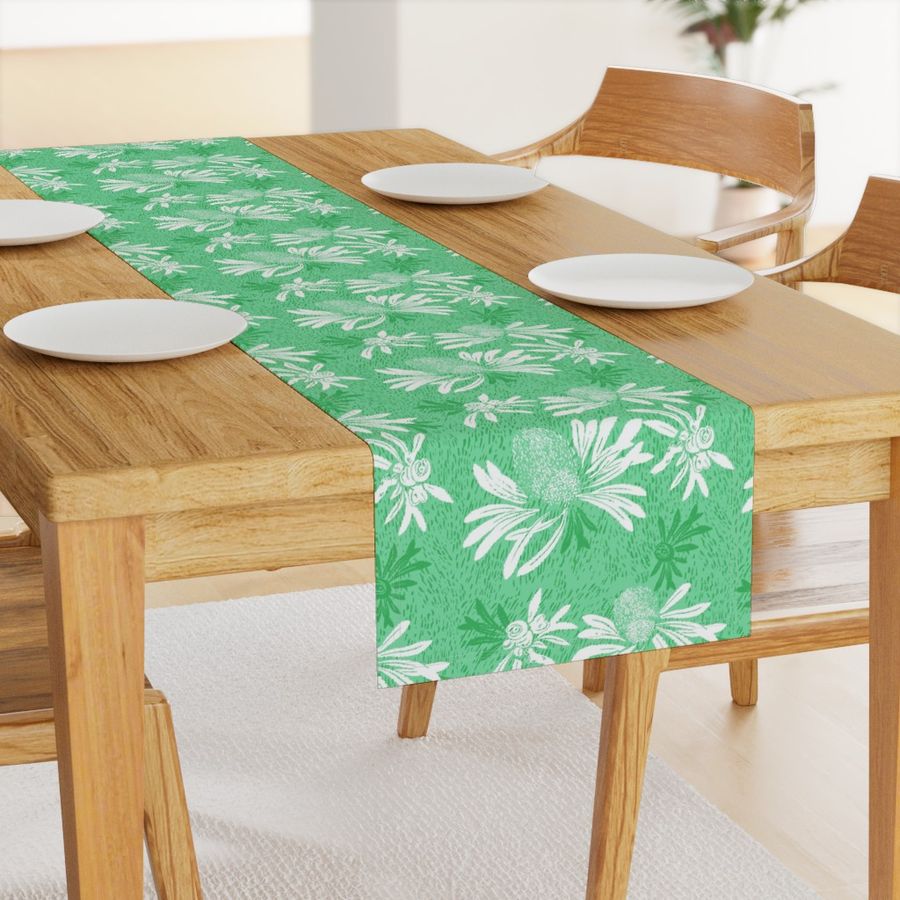 HOME_GOOD_TABLE_RUNNER