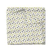 Teepee tent arrows and cactus garden cool kids geometric scandinavian style print gender neutral yellow XS