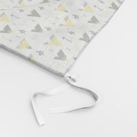 Teepee tent arrows and cactus garden cool kids geometric scandinavian style print gender neutral yellow XS