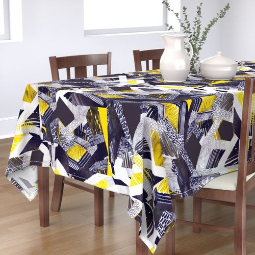 HOME_GOOD_RECTANGULAR_TABLE_CLOTH