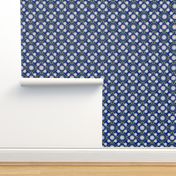 Daisy Square- blue- large