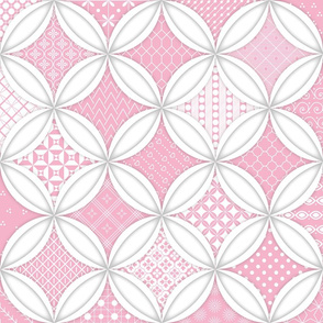 Cheater Quilt Cathedral Windows Lrg - White Light Pink