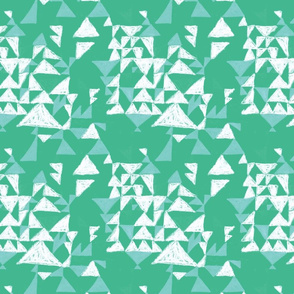 Handdrawn triangle in lawn and turquoise