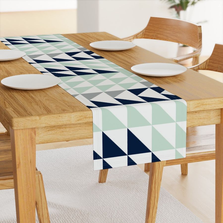 HOME_GOOD_TABLE_RUNNER