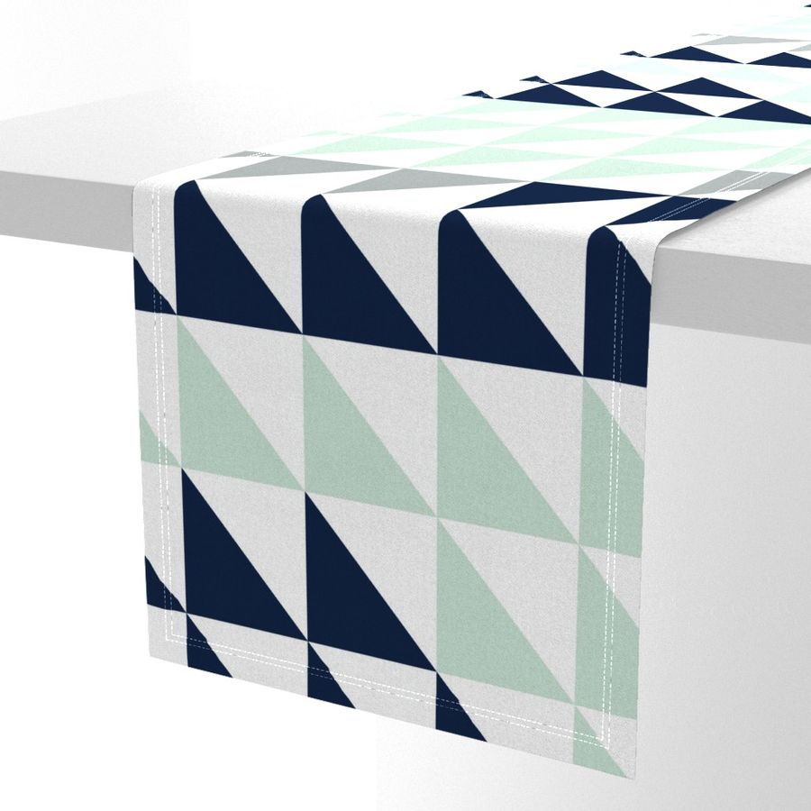 HOME_GOOD_TABLE_RUNNER