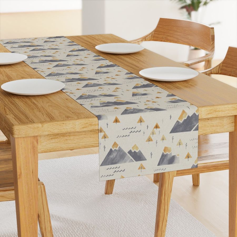 HOME_GOOD_TABLE_RUNNER