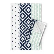Wholecloth 1 yard cut // Cheater Quilt // navy,mint,grey