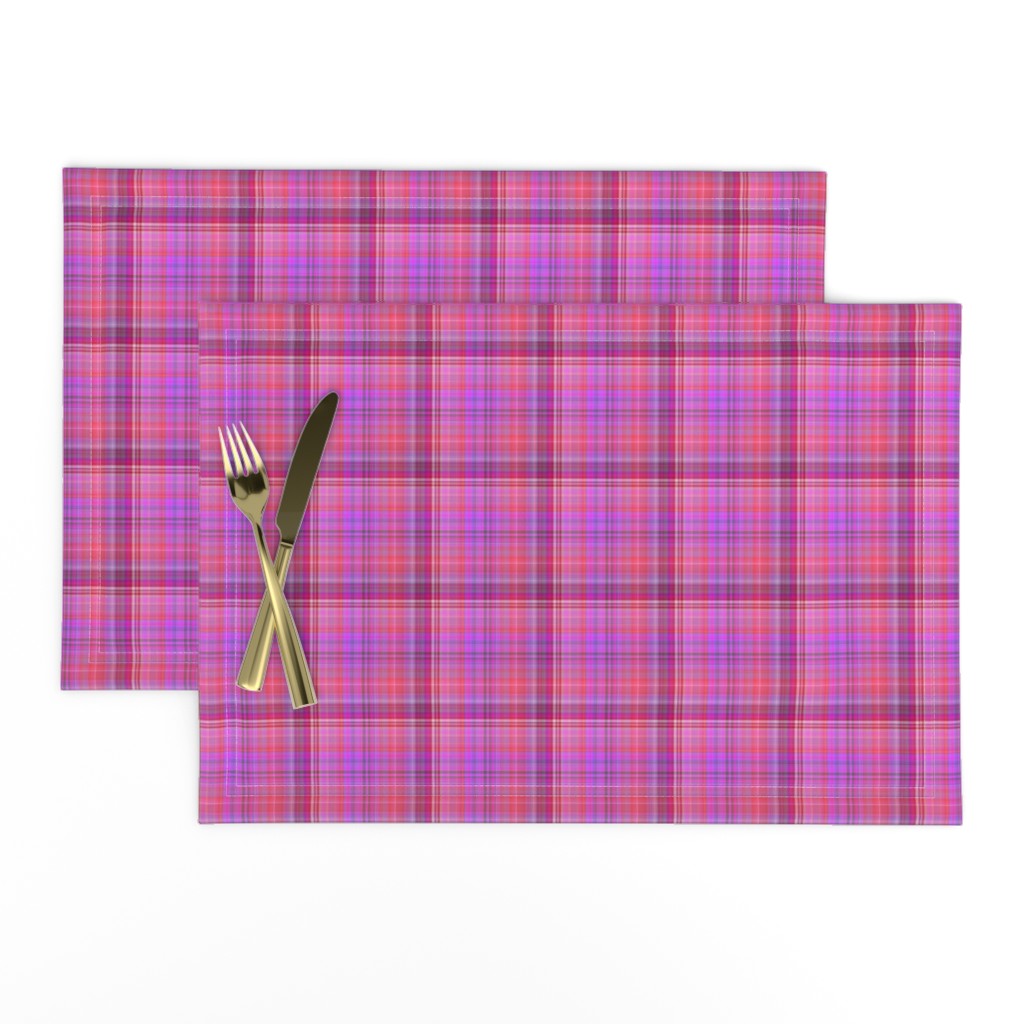 WATERCOLOR FUN PARTY PLAID PINK RED ULTRAVIOLET BURGUNDY