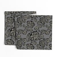 lots of roses - black/grey/bone