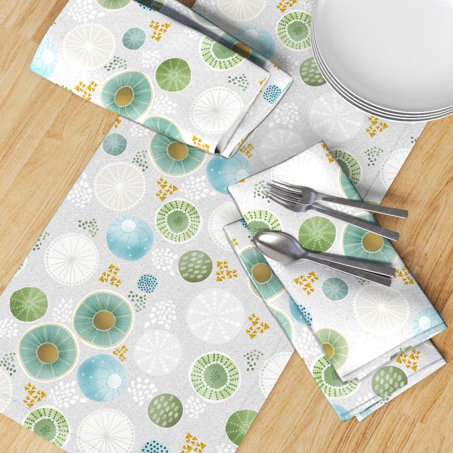 HOME_GOOD_TABLE_RUNNER