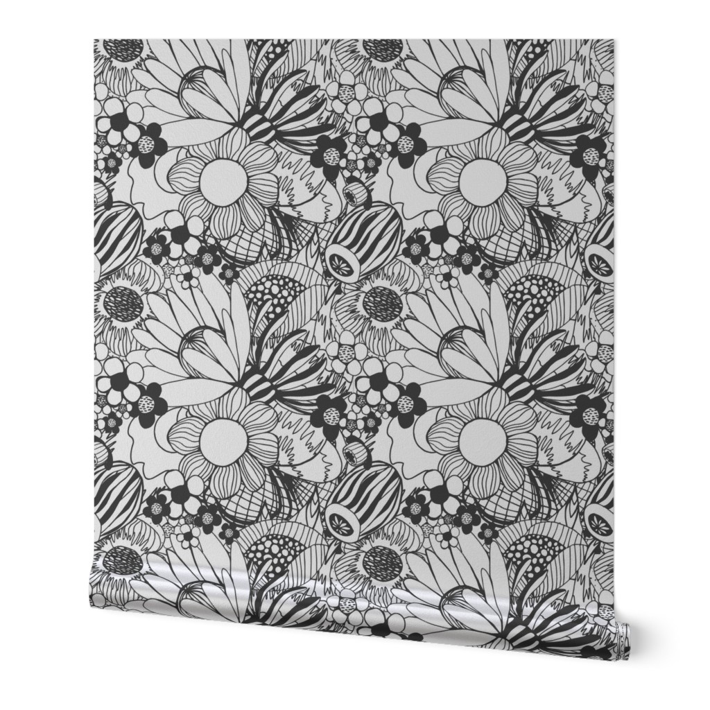 Black and White Floral Burst