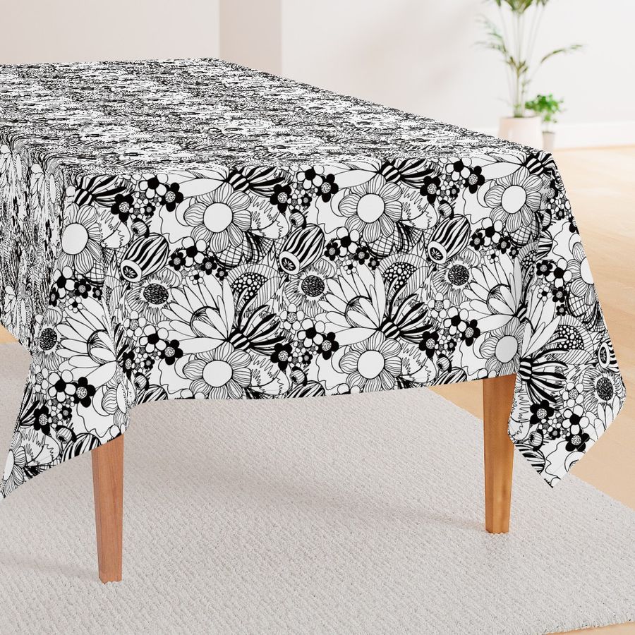 HOME_GOOD_RECTANGULAR_TABLE_CLOTH