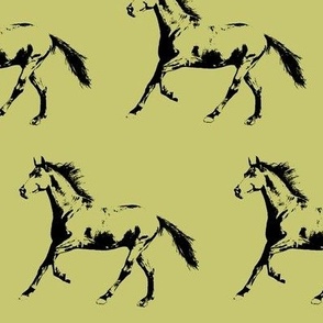 Horse Trot - Mustard - Large (4")