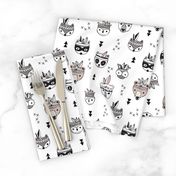 Cool scandinavian geometric woodland animals indian fall winter zoo black and white