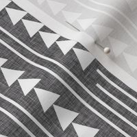 geometric_triangle_linen