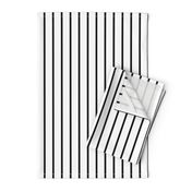 Thin Stripes Black on White Vertical 