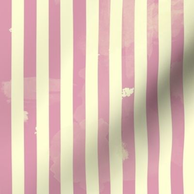 Retro Stripes in Pink