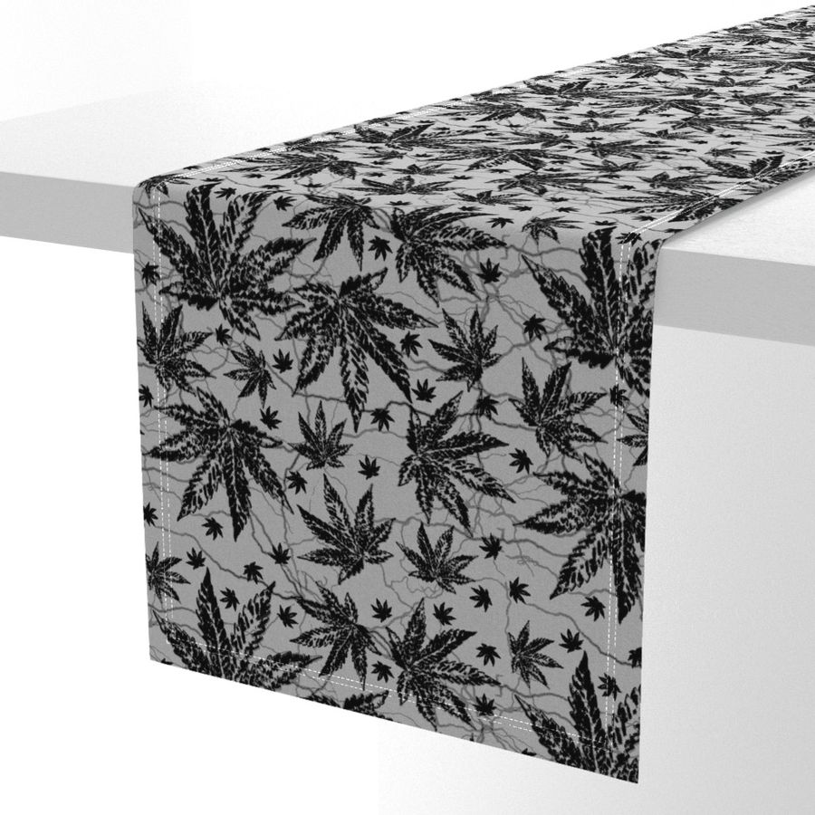 HOME_GOOD_TABLE_RUNNER