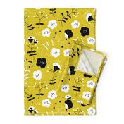 Hot summer flowers sweet mustard yellow white blossom for girls