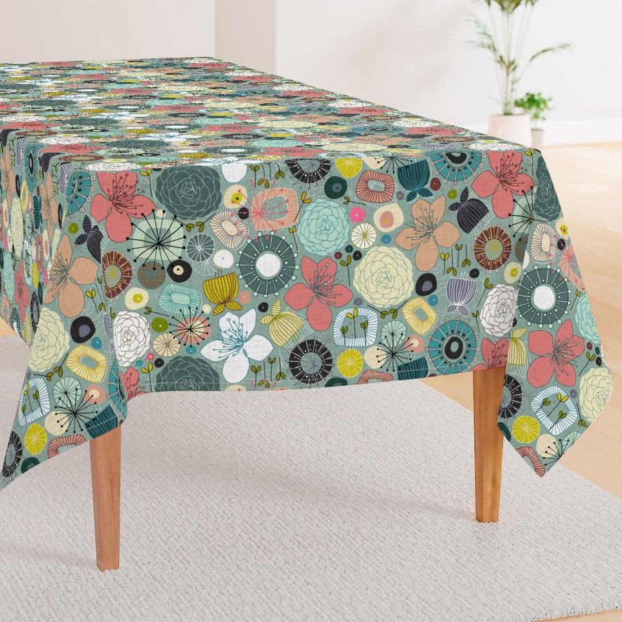 HOME_GOOD_RECTANGULAR_TABLE_CLOTH