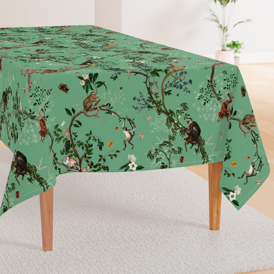 HOME_GOOD_RECTANGULAR_TABLE_CLOTH